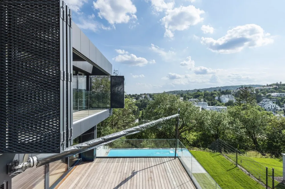The-Unique-Villen-Bild-2024-07-15-S00276-Haus-8-059