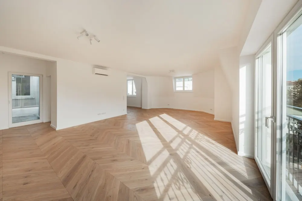KITZIMMO-Luxus-Altbau-Penthouse in Toplage kaufen - Immobilien Wien.
