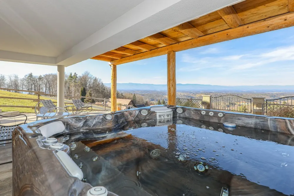 KITZIMMO-Exklusive Chalet-Blockhäuser kaufen - Immobilien Graz Steiermark.