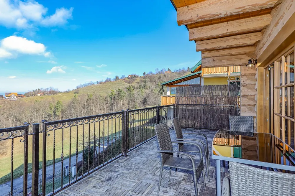 KITZIMMO-Exklusive Chalet-Blockhäuser kaufen - Immobilien Graz Steiermark.