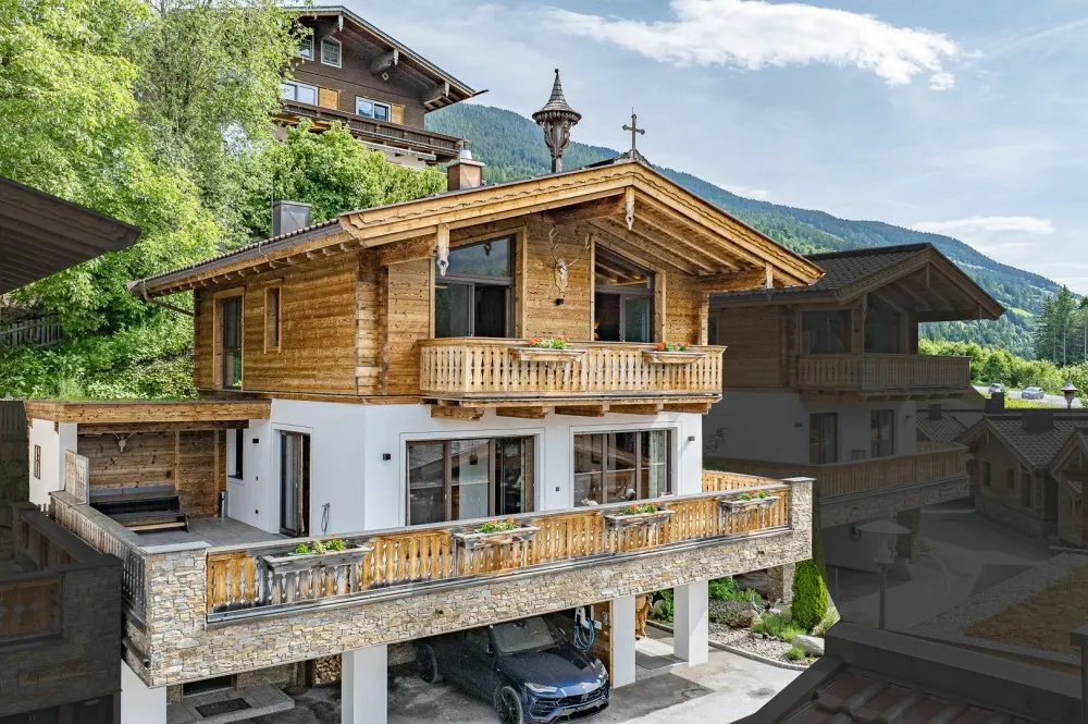 KITZIMMO-Exklusives Nationalpark Chalet in sonniger Ruhelage - Immobilien Neukirchen.