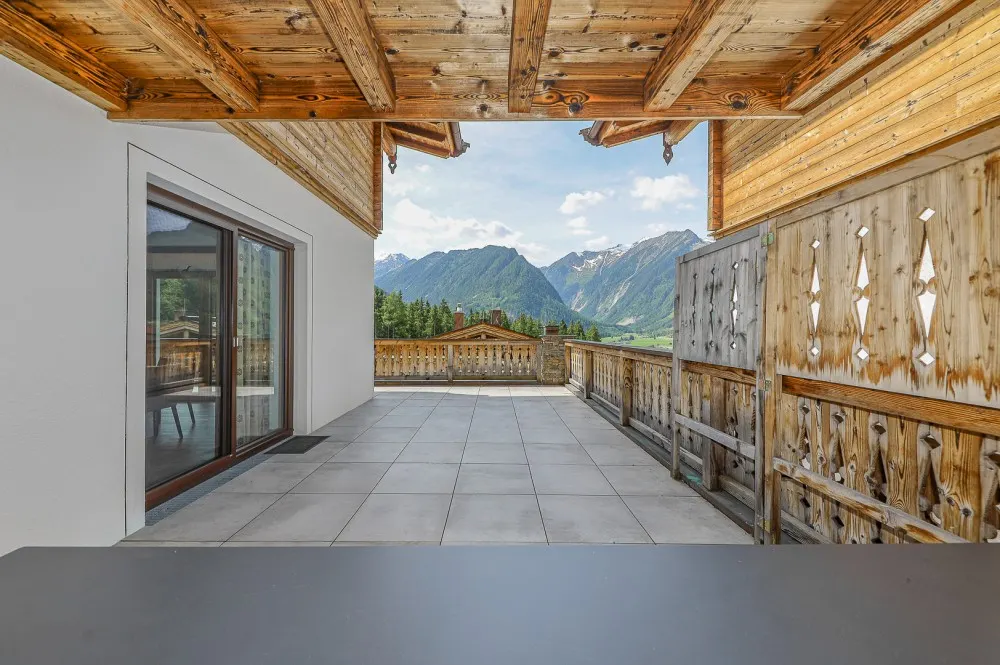 KITZIMMO-Exklusives Nationalpark Chalet in sonniger Ruhelage - Immobilien Neukirchen.
