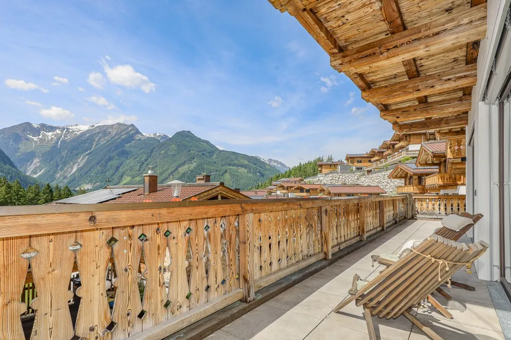 KITZIMMO-Exklusives Nationalpark Chalet in sonniger Ruhelage - Immobilien Neukirchen.