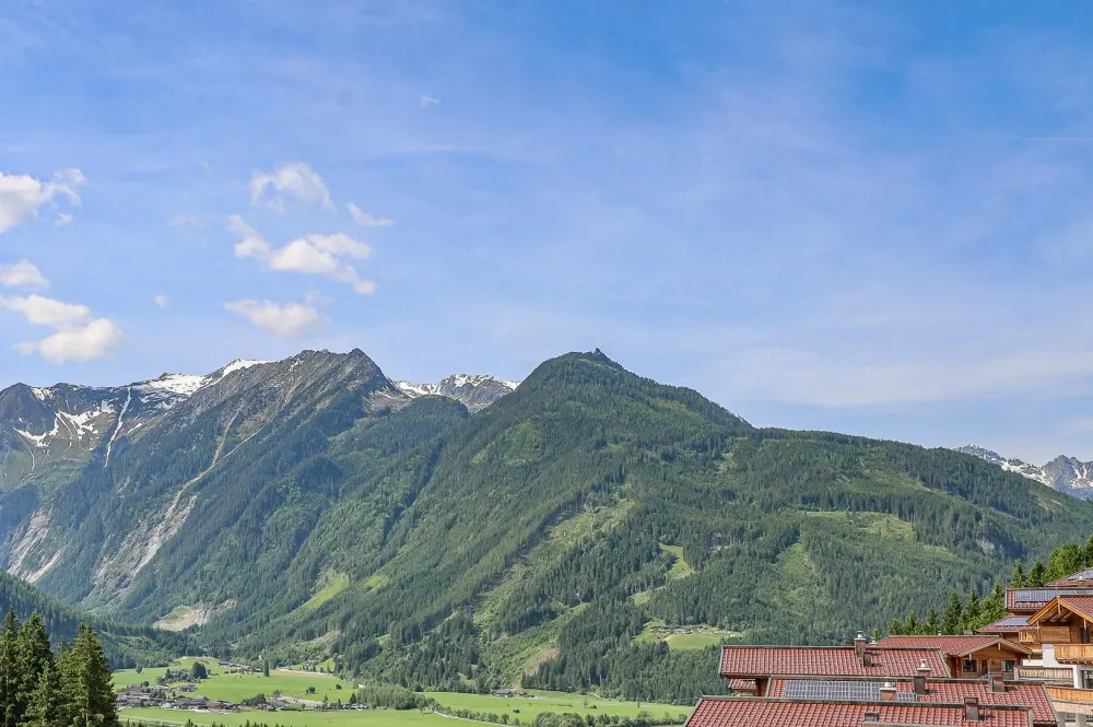 KITZIMMO-Exklusives Nationalpark Chalet in sonniger Ruhelage - Immobilien Neukirchen.