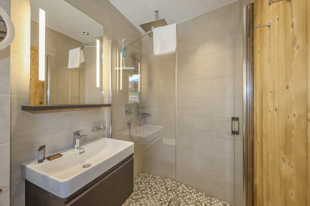 KITZIMMO-Exklusives Nationalpark Chalet in sonniger Ruhelage - Immobilien Neukirchen.