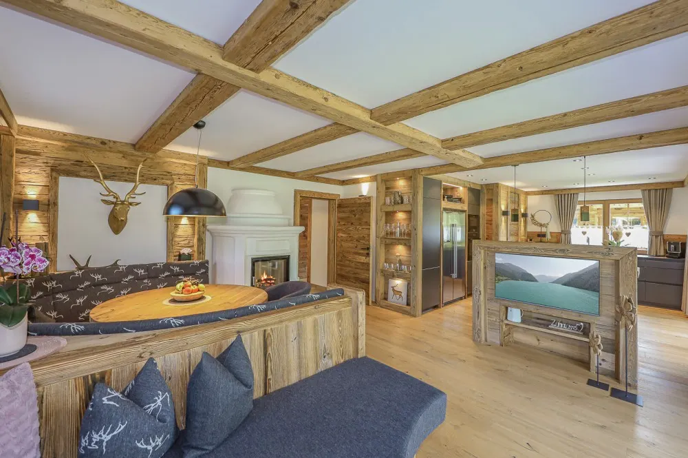 KITZIMMO-Zwei Luxuschalets mit Panoramablick in Top-Ruhelage kaufen - Immobilien Steinberg Tirol.