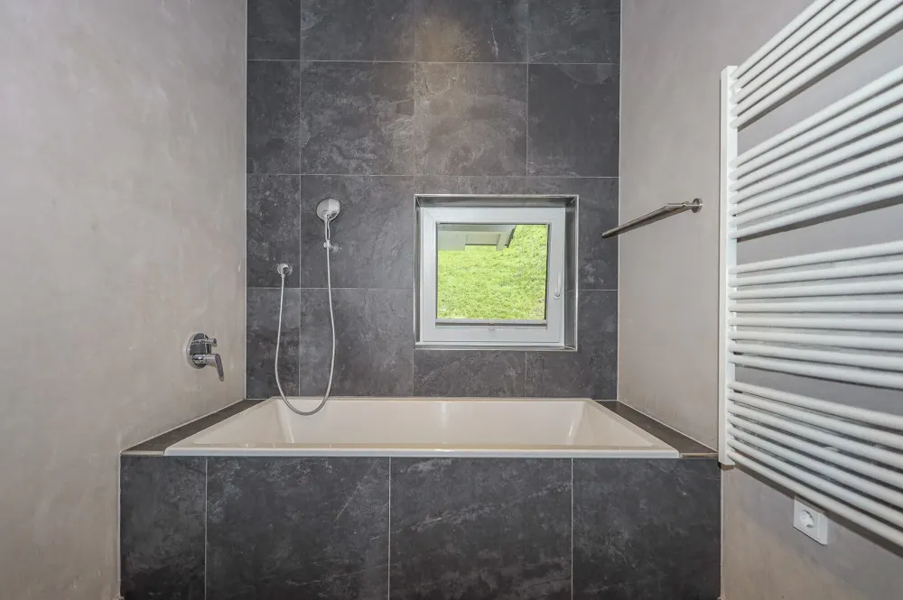 KITZIMMO-Hochwertiges Zweifamilienhaus in unverbaubarer Aussichtslage kaufen - Immobilien Hollersbach.