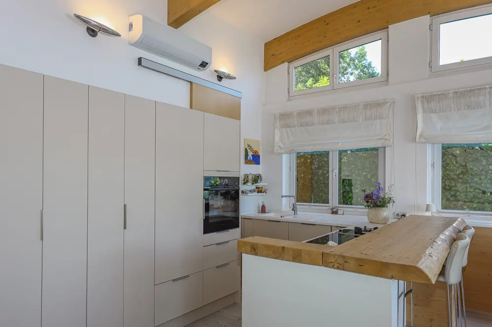KITZIMMO-Exklusive Villa mit Pool am Traunsee kaufen - Immobilien Gmunden.
