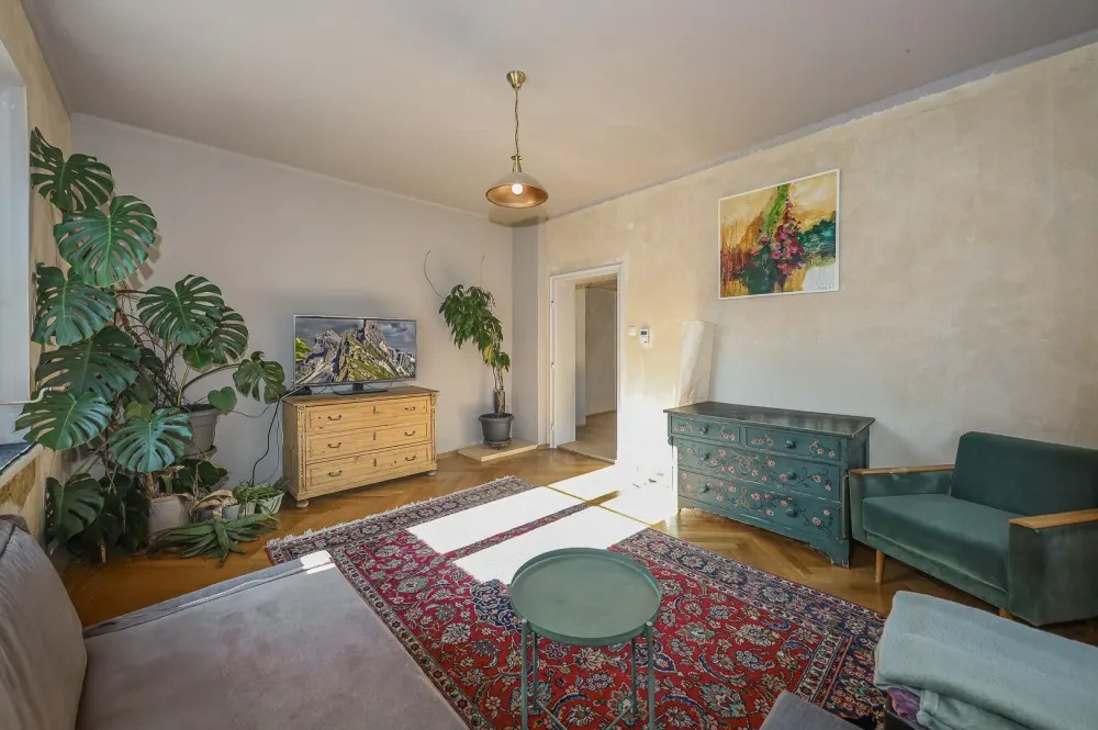 KITZIMMO-Altbauwohnung mit Garten in sonniger Ruhelage kaufen - Immobilien Innsbruck.