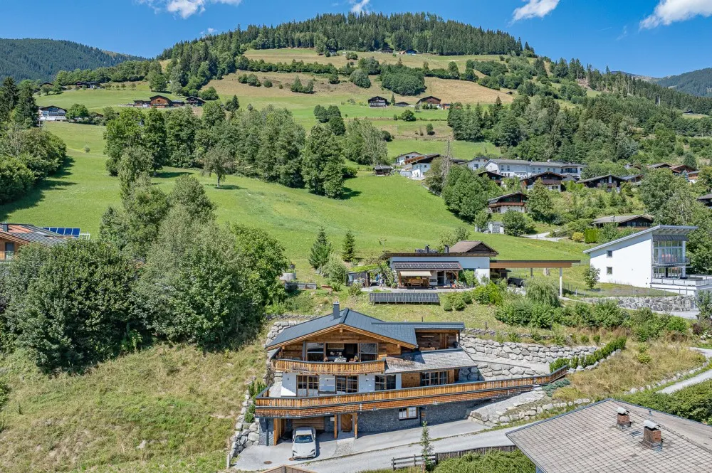 KITZIMMO-Exklusives Chalet am Sonnberg mit Panorama-Ausblick - Immobilien Zell am See.