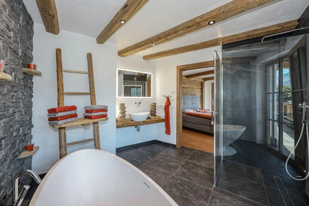 KITZIMMO-Exklusives Chalet am Sonnberg mit Panorama-Ausblick - Immobilien Zell am See.