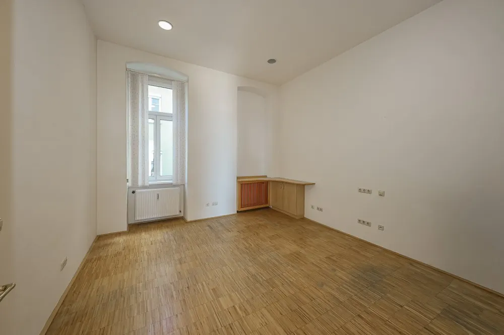 KITZIMMO-Altbauwohnung in erster Seereihe kaufen - Immobilien Gmunden.