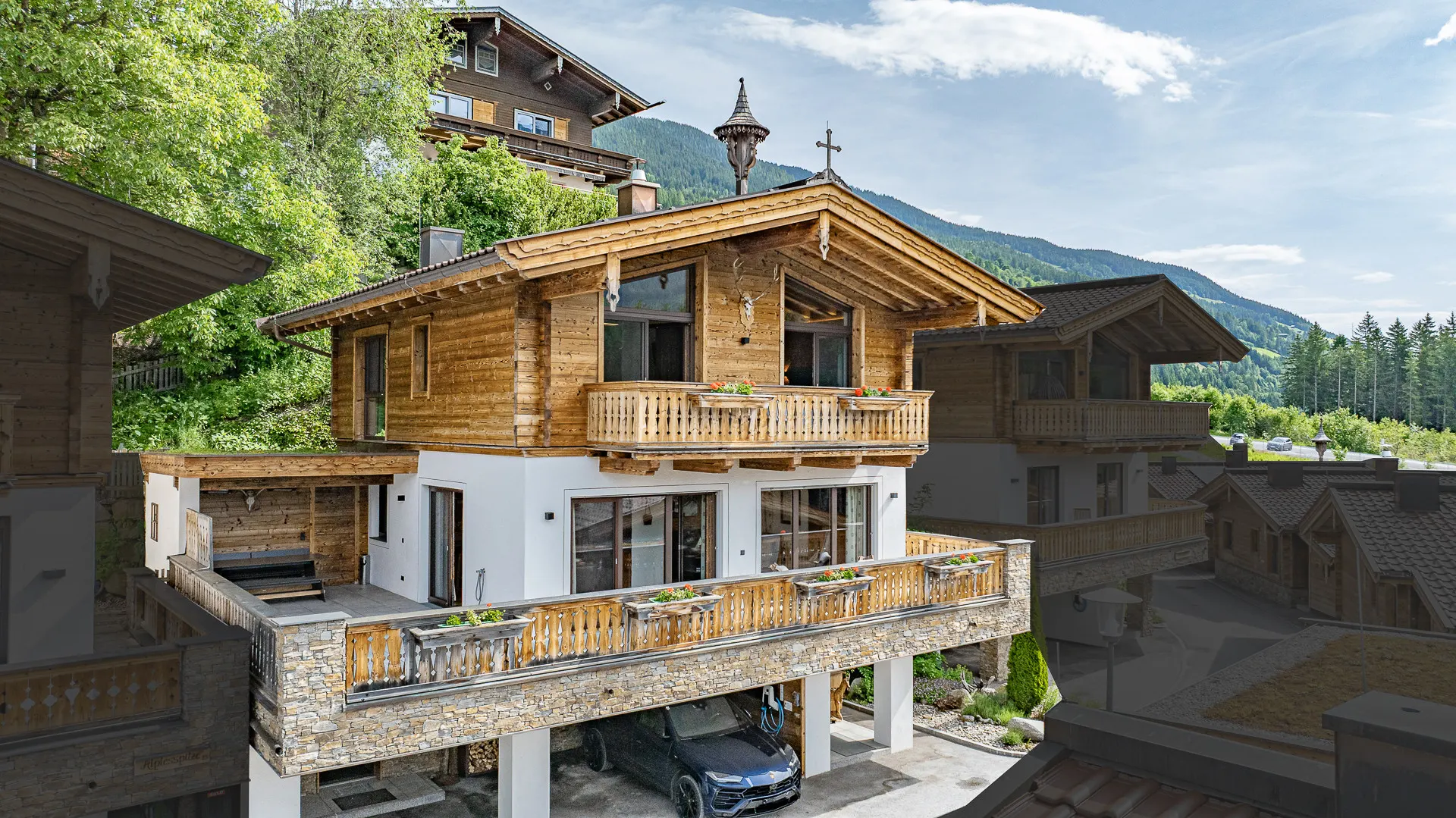 KITZIMMO-Exklusives Nationalpark Chalet in sonniger Ruhelage - Immobilien Neukirchen.