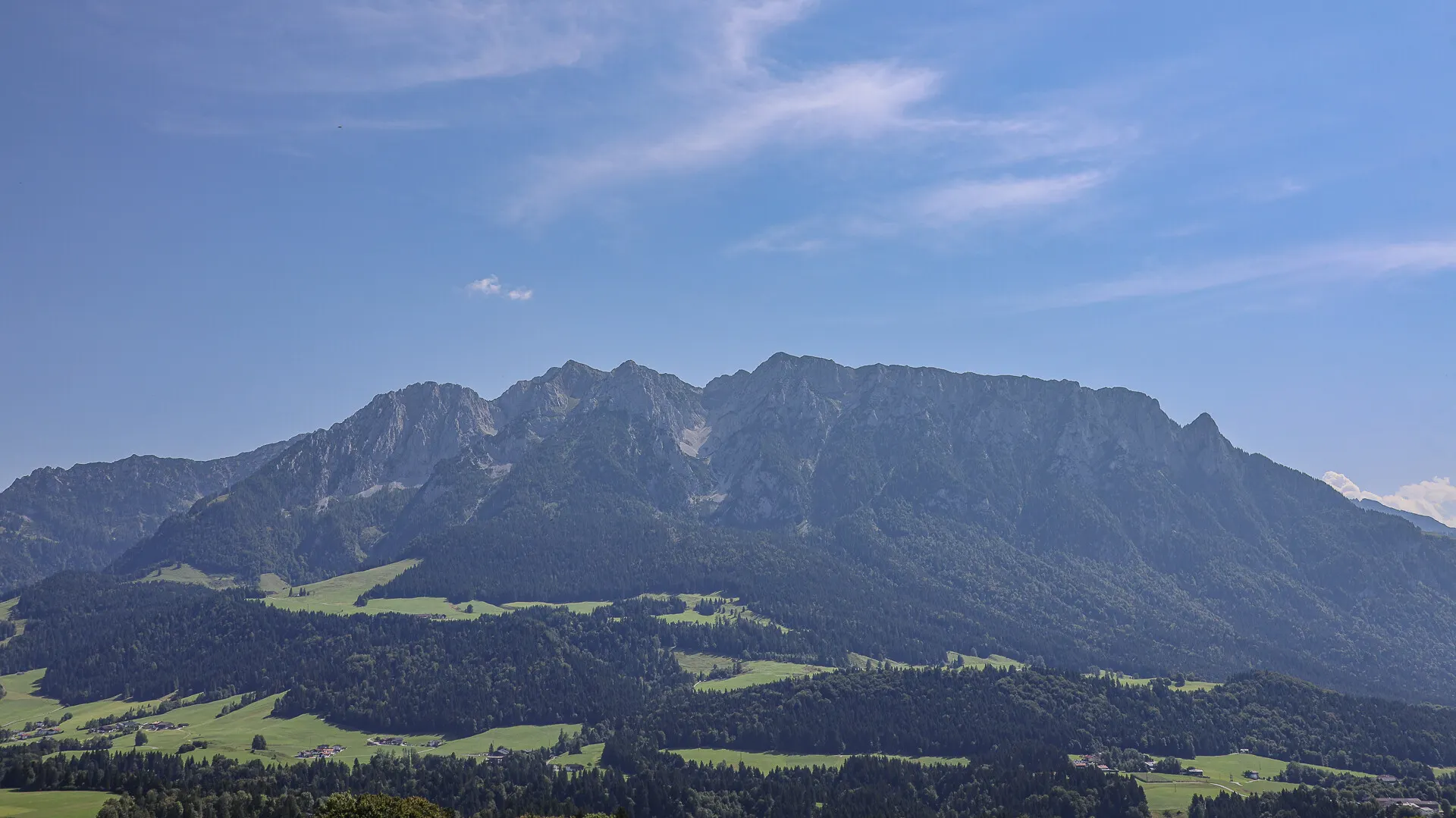 KITZIMMO-Exklusive Villa in Toplage kaufen - Immobilien Kufstein Kitzbühel.