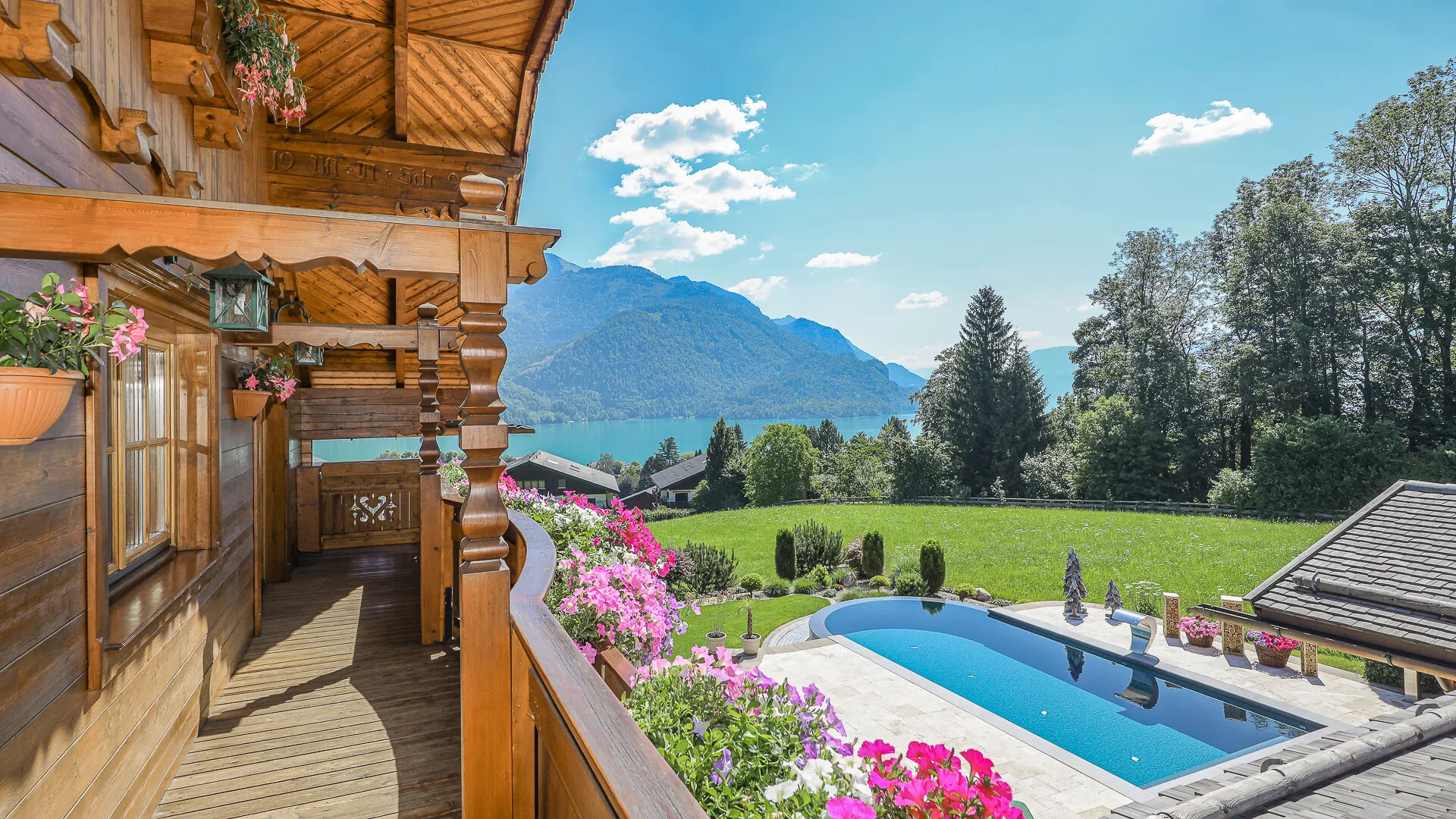 KITZIMMO-Einzigartige Landhausvilla mit Pool und unverbaubarem Seeblick - Immobilien St. Gilgen.