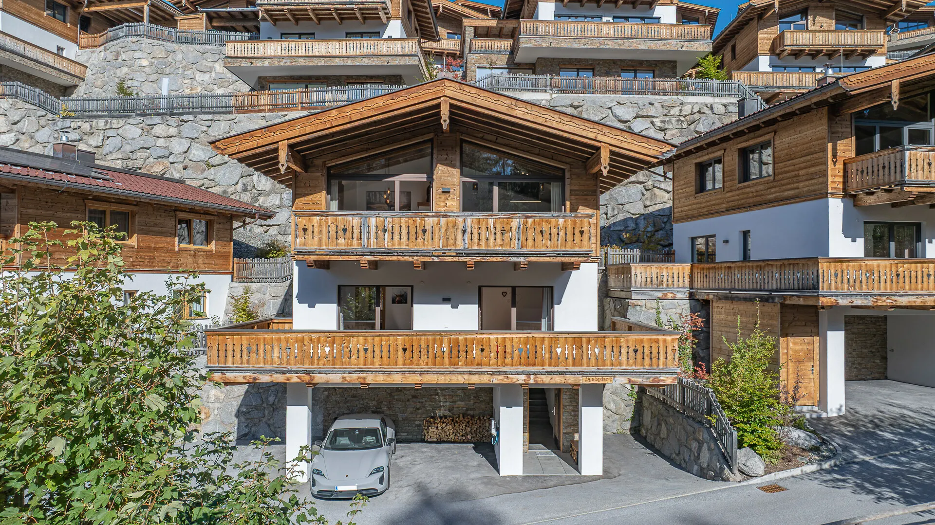 KITZIMMO-Exklusives Nationalpark Chalet in sonniger Ruhelage - Immobilien Neukirchen.